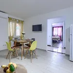 公寓 Canaria 1 By Interhome *