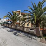 Canaria 1 By Interhome *