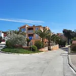 公寓 Canaria 1 By Interhome *