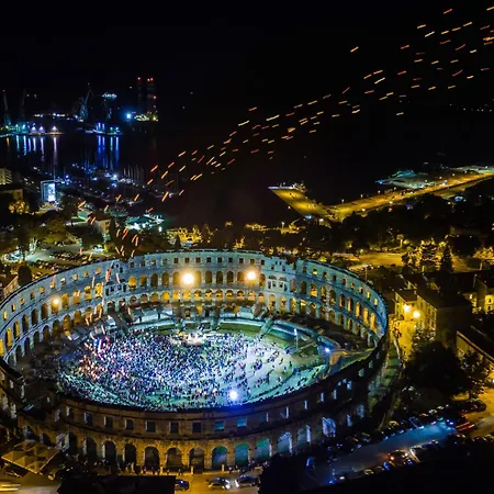 شقة Canaria 1 By Interhome *