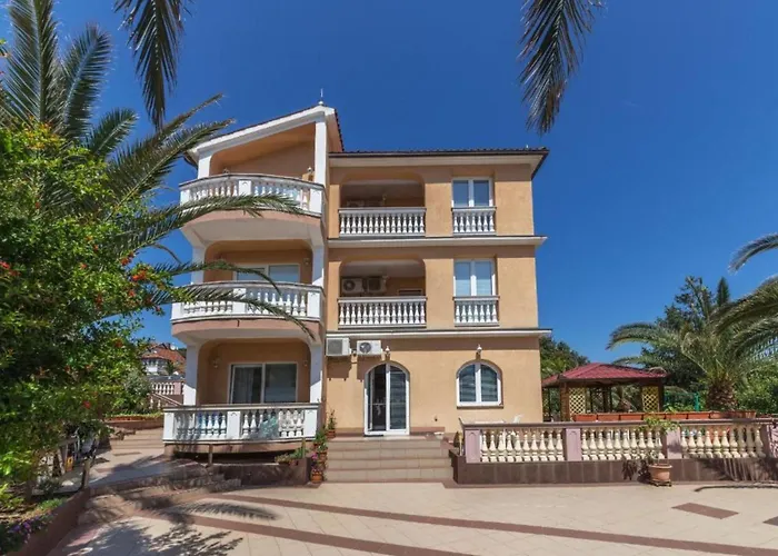 Apartman Canaria 1 By Interhome *