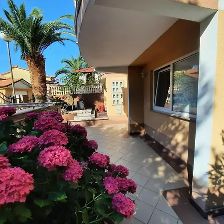 Canaria 1 By Interhome *